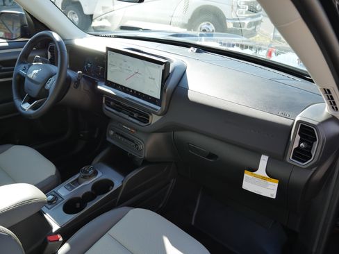 New 2026 Ford Bronco Sport Badlands w/ Sasquatch Badlands Package AWD/4WD image 29