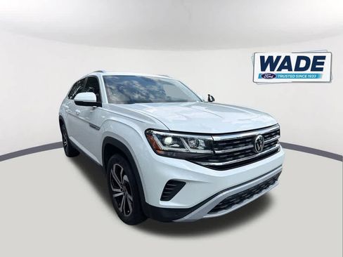 Used 2023 Volkswagen Atlas Cross Sport SEL AWD/4WD image 3