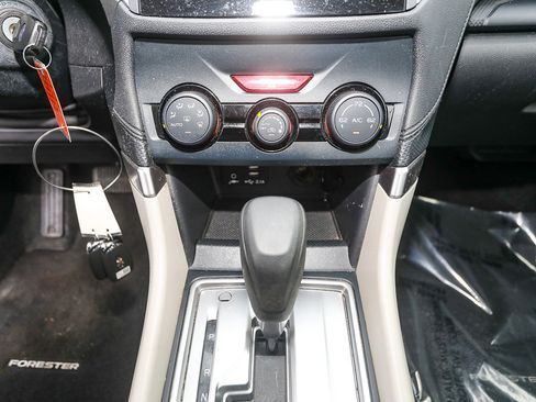 Used 2021 Subaru Forester image 28