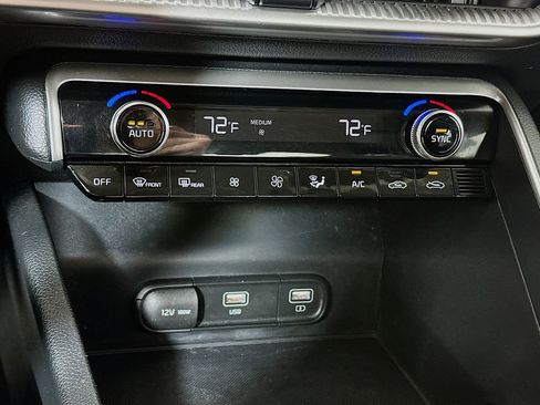 Used 2023 Kia K5 LXS image 15