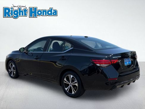 Used 2022 Nissan Sentra SV FWD image 4
