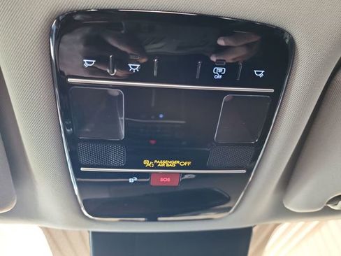 Used 2025 Hyundai Santa Fe SE image 27