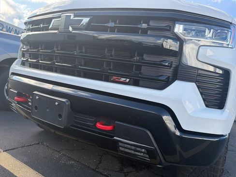 Used 2024 Chevrolet Silverado 1500 LT Trail Boss w/ Convenience Package II AWD/4WD image 14