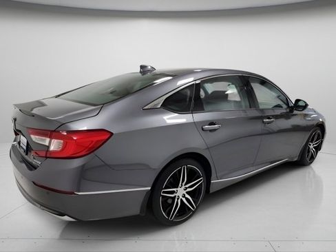 Certified 2022 Honda Accord Touring image 13