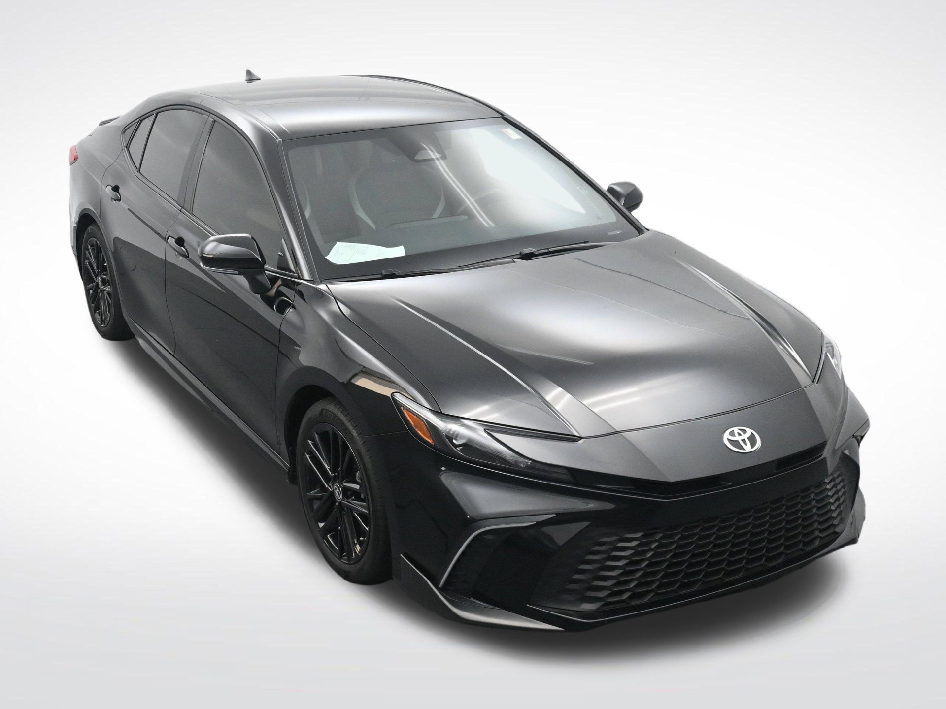 Used 2025 Toyota Camry SE w/ Multimedia Upgrade Package FWD image 23
