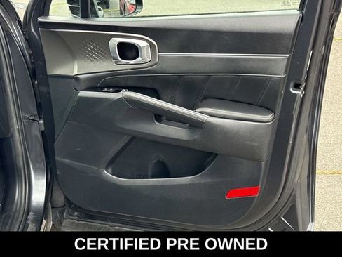 Used 2022 Kia Sorento SX AWD/4WD image 5
