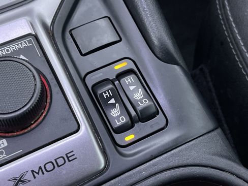 Used 2023 Subaru Forester Premium image 20