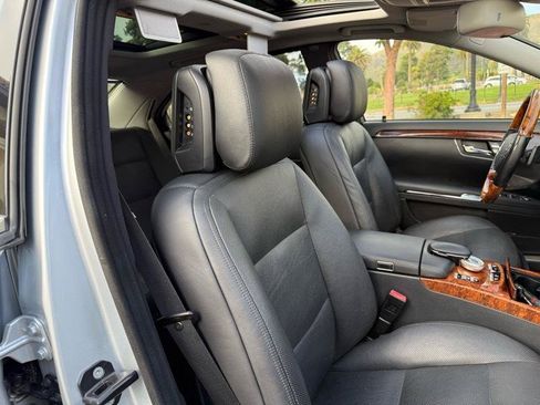 Used 2010 Mercedes-Benz S 550 image 54