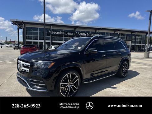 Used 2021 Mercedes-Benz GLS 580 4MATIC image 1