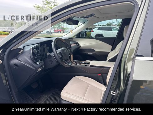 Used 2023 Lexus RX 350 Premium w/ Accessory Package (Z1) image 9