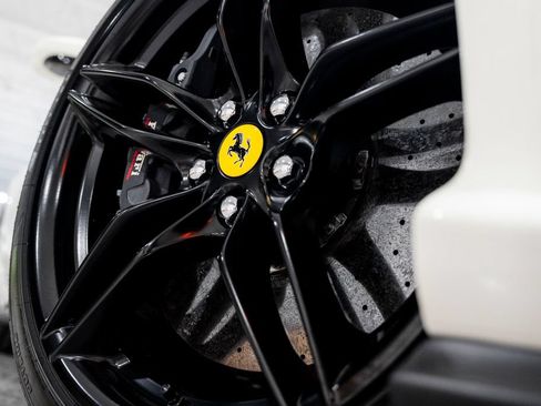 Used 2023 Ferrari 812 GTS RWD image 73