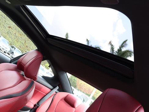 Used 2021 INFINITI Q60 Red Sport 400 w/ Cargo Package RWD image 18