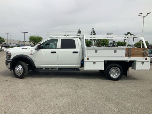 New 2026 RAM 5500 Tradesman w/ Chrome Appearance Group AWD/4WD image 10
