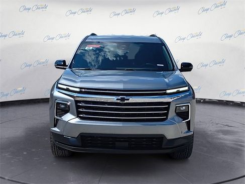 New 2026 Chevrolet Traverse LT w/ Enhanced Driving Package image 8