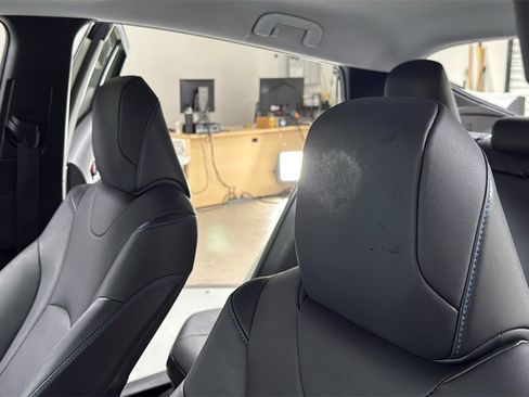 Used 2016 Toyota Prius Four image 13