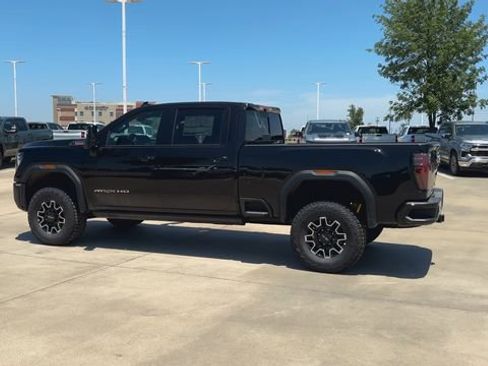 New 2026 GMC Sierra 2500 AT4X AWD/4WD image 7