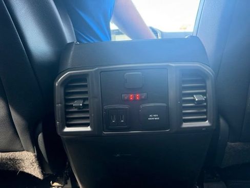Used 2018 Ford F150 Raptor w/ Equipment Group 802A Luxury AWD/4WD image 18