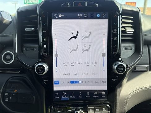 Used 2024 RAM 2500 Limited image 19