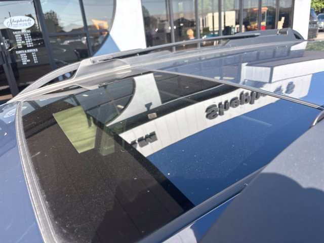 Used 2024 Subaru Outback Premium AWD/4WD image 4