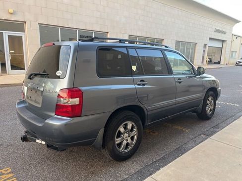 Used 2004 Toyota Highlander Limited image 4