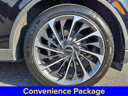 Used 2020 Lincoln Aviator Reserve w/ Equipment Group 202A image 9