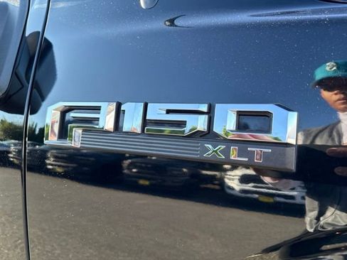 Used 2017 Ford F150 XLT AWD/4WD image 10