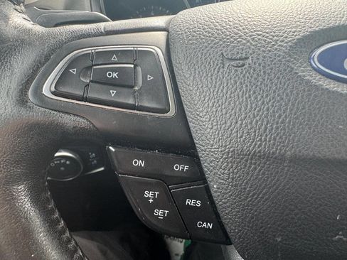 Used 2017 Ford Focus Titanium image 15