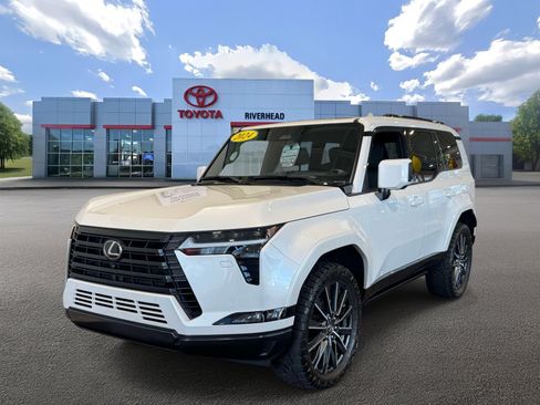 Used 2024 Lexus GX 550 w/ Cold Area Package AWD/4WD image 1