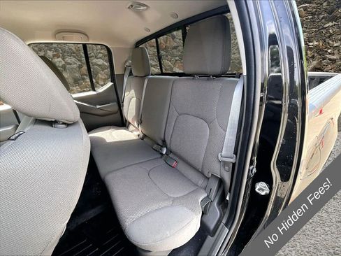 Used 2019 Nissan Frontier SV w/ Value Truck Package AWD/4WD image 24