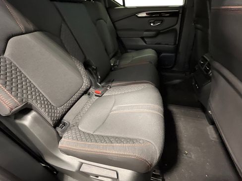 New 2025 Honda Pilot Sport image 29