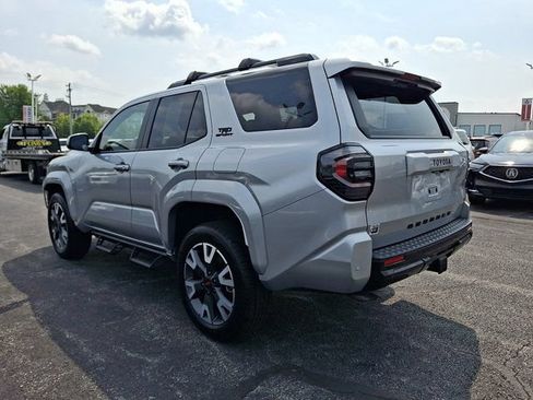 Used 2025 Toyota 4Runner TRD Sport AWD/4WD image 4