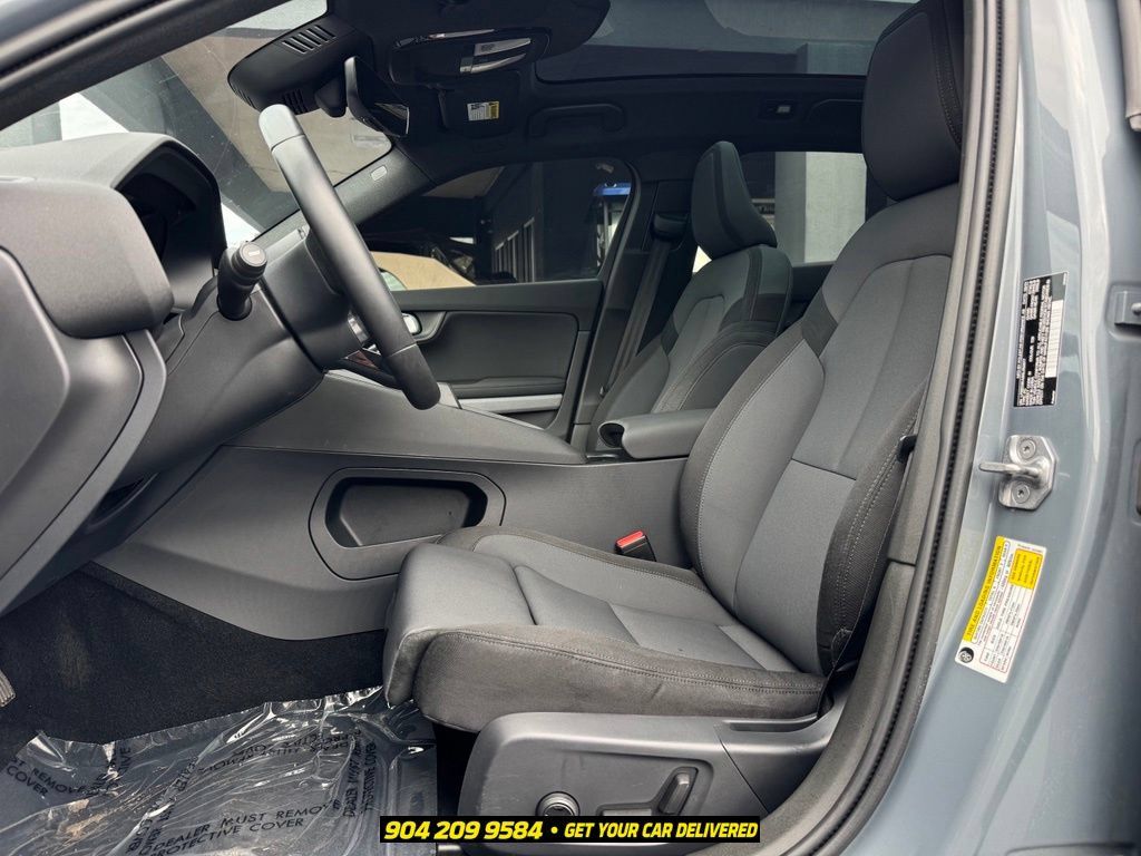 Used 2022 Polestar Polestar 2 w/ Plus Package AWD/4WD image 23