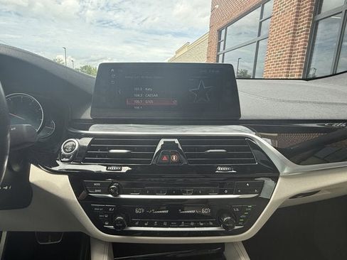 Used 2018 BMW 640i Gran Turismo xDrive AWD/4WD image 25