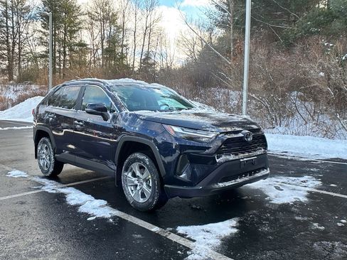 New 2025 Toyota RAV4 XLE w/ Convenience Package image 10