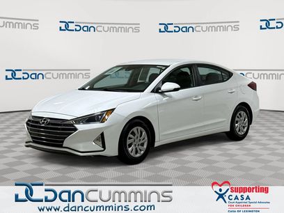 Used 2020 Hyundai Elantra SE w/ Cargo Package (C1)