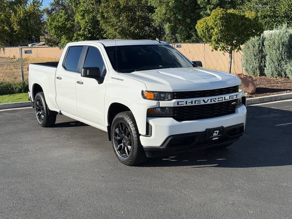 Used 2022 Chevrolet Silverado 1500 Custom w/ Safety Confidence Package AWD/4WD image 2