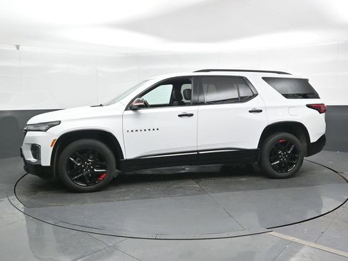 Used 2023 Chevrolet Traverse Premier w/ Redline Edition AWD/4WD image 10