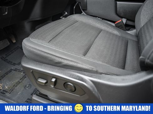 Used 2024 Chevrolet Silverado 2500 LT w/ Convenience Package image 39