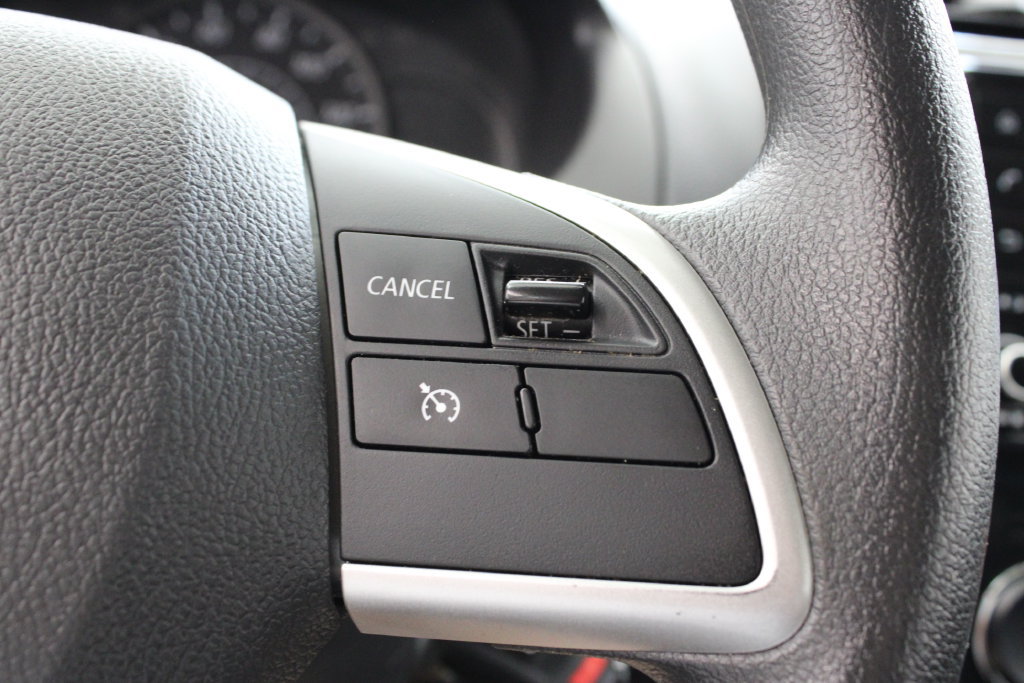 Used 2024 Mitsubishi Mirage ES FWD image 24