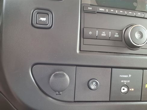 New 2025 GMC Savana 3500 w/ Power Convenience Package image 5