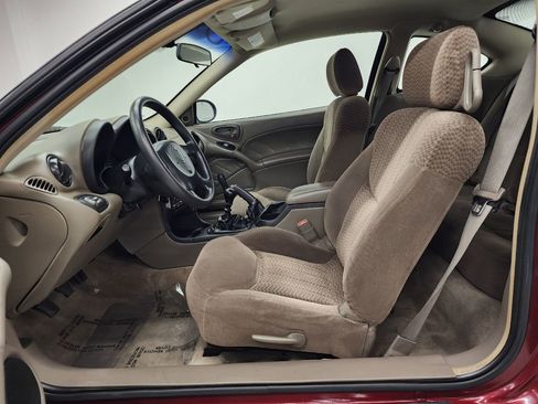 Used 2002 Pontiac Grand Am SE image 6