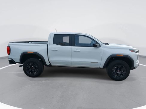 Used 2024 GMC Canyon Elevation w/ Convenience Package image 4