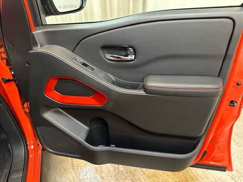 Certified 2025 Nissan Frontier PRO-4X w/ Pro Convenience Package AWD/4WD image 26