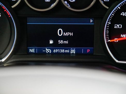 Used 2021 Chevrolet Silverado 1500 LT Trail Boss w/ Convenience Package II image 27