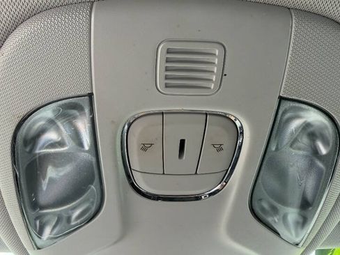 Used 2018 Jeep Compass Limited w/ Navigation Group AWD/4WD image 25