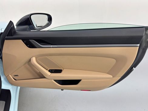 Used 2024 Porsche 911 Carrera image 42