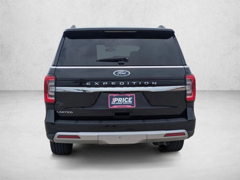 Used 2024 Ford Expedition Limited RWD image 7