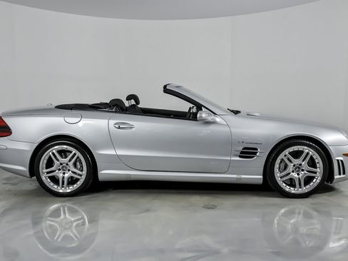 Used 2007 Mercedes-Benz SL 55 AMG image 14
