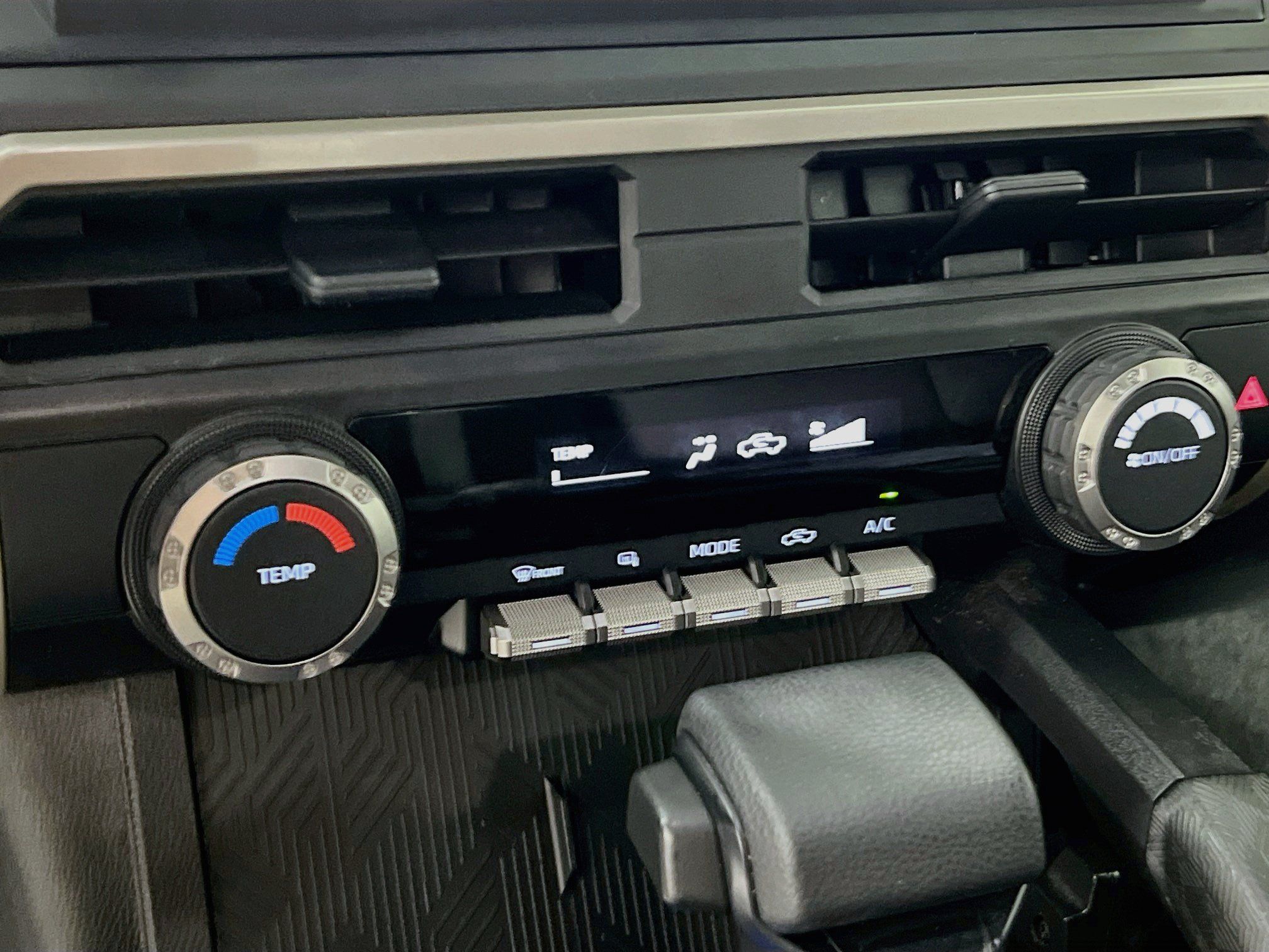 Used 2025 Toyota Tacoma SR w/ Towing Package AWD/4WD image 26