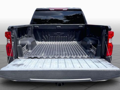 Used 2022 Chevrolet Silverado 1500 LT RWD image 34